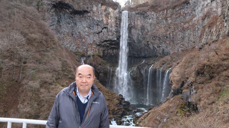華厳の滝と草津温泉