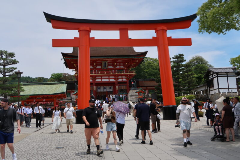 ６月になったので恒例の伏見稲荷大社に参拝です。